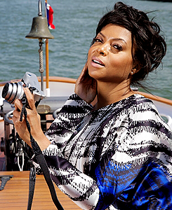 jennymillss:  Taraji P. Henson is photographed porn pictures