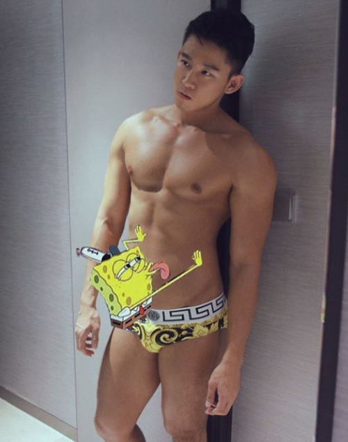mantop10691:  在同志圈大部份同志認為是較多人會喜歡的天菜型帥哥們 