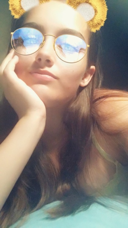 greydaysclear: you’re the queen, baby i’m your queen.