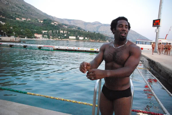 creamgetdamoney2:  Dhani Jones*NEW* Blog. Follow me: http://creamgetdamoney2.tumblr.com/