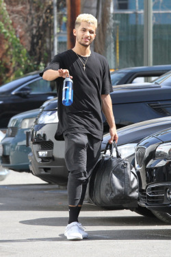 celebsofcolor:Jordan Fisher arrives at his