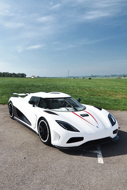 fullthrottleauto:  Koenigsegg Agera R (by JespervdN) (#FTA)