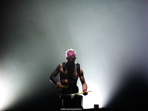 cottoncandyjoshdun:Vienna Roadshow[my photo]