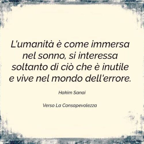 Viviamo in un mondo di “dormienti” che diventano feroci se qualcuno tenta di svegliarli.
Cit.
https://www.instagram.com/p/CnrePyCNuIP/?igshid=NGJjMDIxMWI=