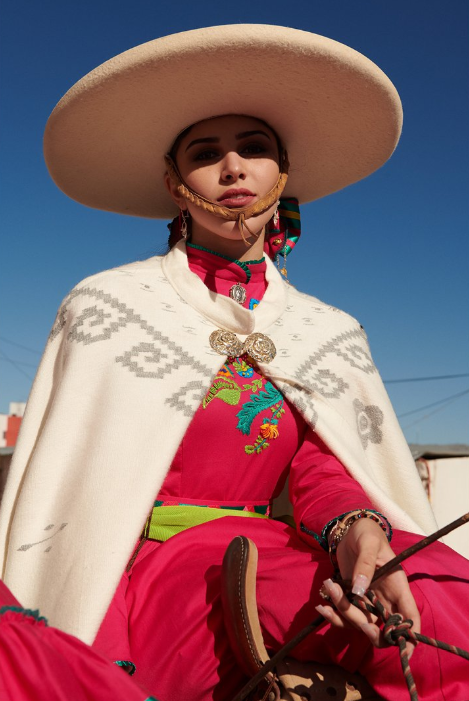badass-bharat-deafmuslim-artista:Stunning photos from Vogue of traditional Mexican women equestrian 