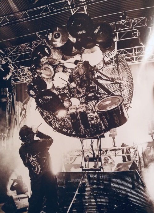 Joey Jordison (☆1975-2021†)