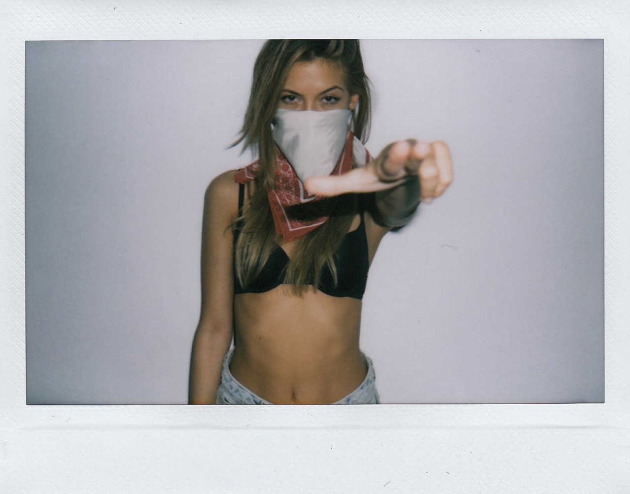 celebscarves:  Cassie Amato