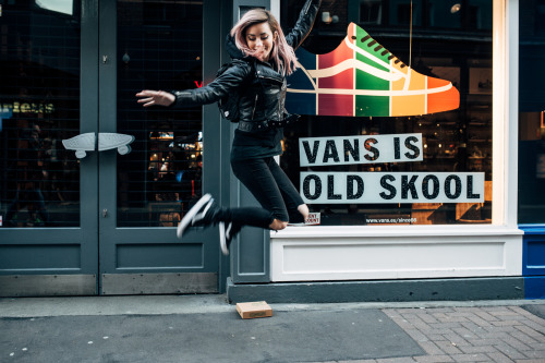 captainhanski:   @vansgirls in LondonHannah Ray - twitter | instagram | blog | facebook | websiteblo