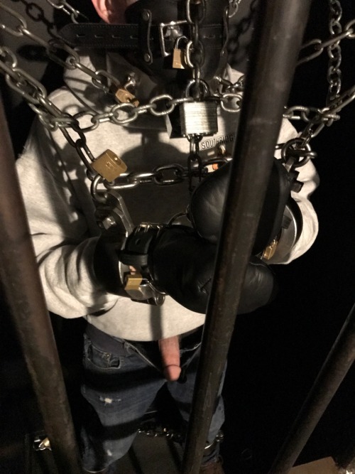 seabondagesadist:  Kidnapped twink chained up in the cell. 😈  I picked him up and we chatted while driving back to my place. When we got near I stopped the car in a dark and wooded area. I cleve gagged him, finishing it off with several wraps of gorilla