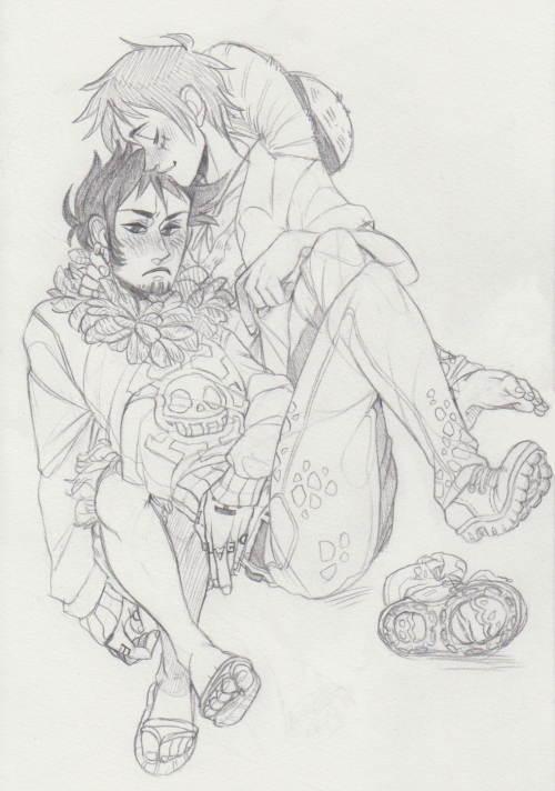 captainstraightwhite: request for snuggling lawlu i had too much fun drawing all the feet. toes are 