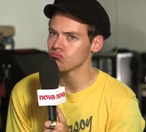harryftvans:my only moods