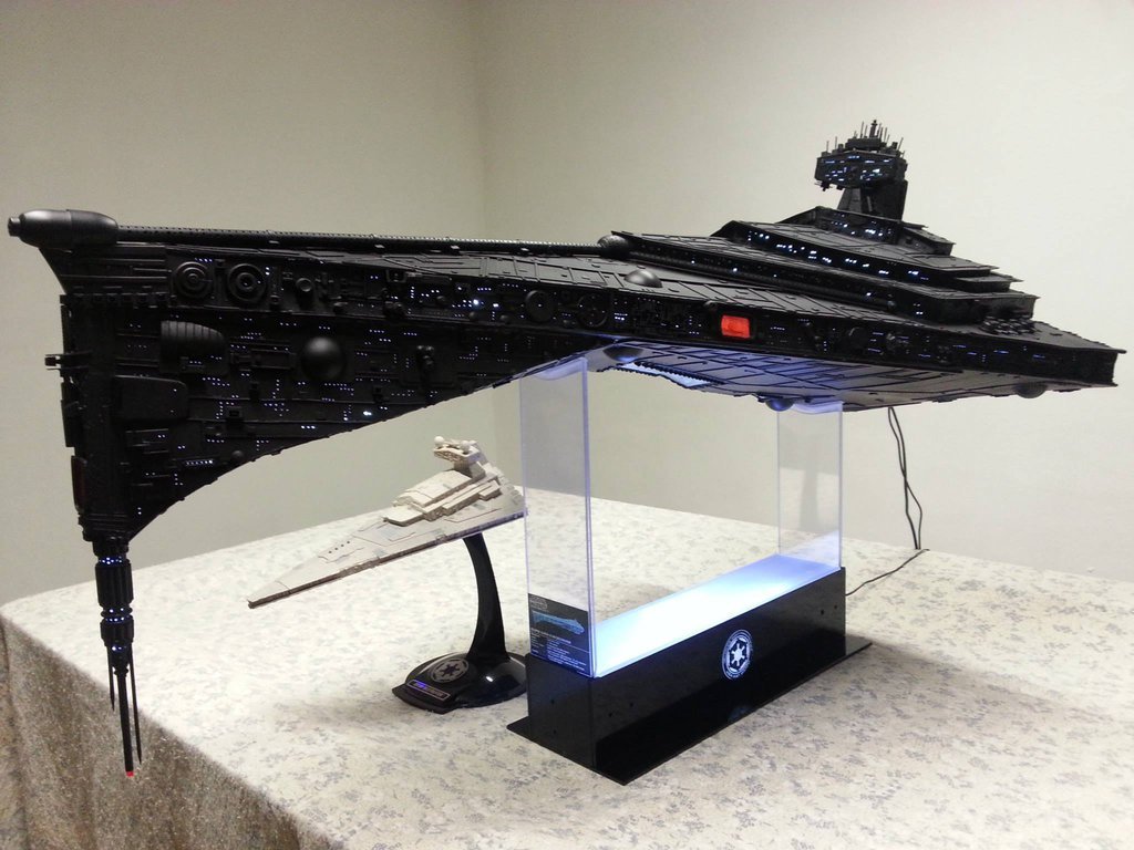 ani-plamo:   Super Star Destroyer Eclipse-class [custom model]  by Boba-IT  