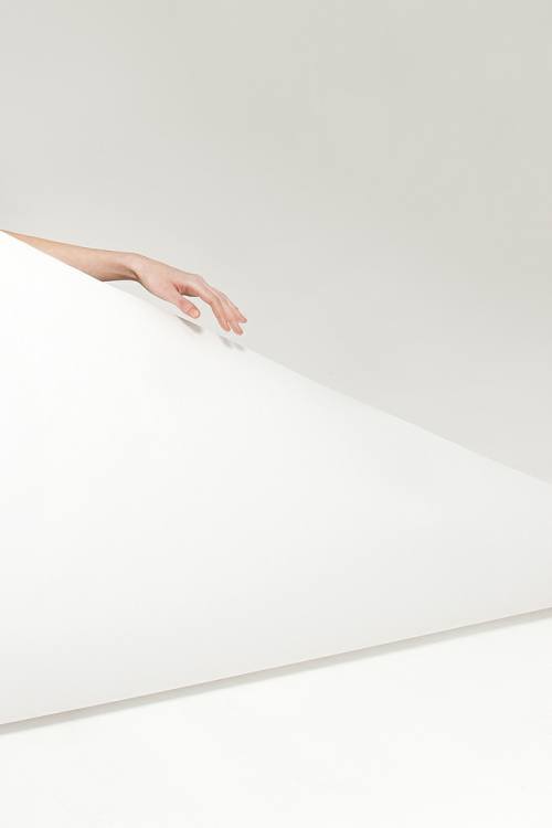 miniimalism:  Minimalism blog here 👽 