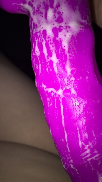 wh-areyou: Must have been thinking of daddy ramming me with his long thick cock..