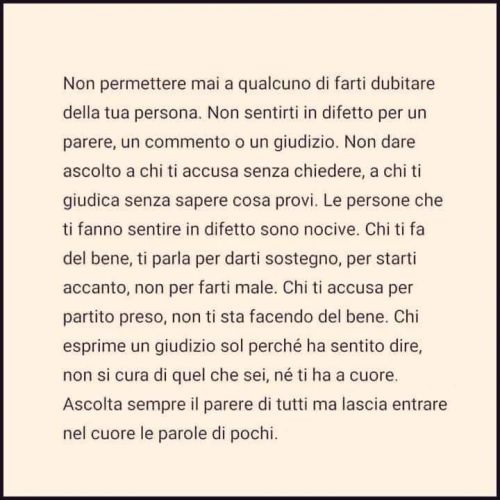 Abbi cura di te.
Esci a fare una passeggiata,
mangia il cibo che ami,
concediti un bel taglio di capelli,
piangi se ne hai bisogno,
prenditi il tempo per leggere un libro,
parti per una vacanza,
brinda ai tuoi obiettivi,
fai ciò di cui hai...