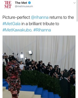 hellyeahrihannafenty:  No one does the MET Gala like Rihanna.