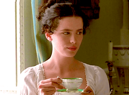 harry-lloyds:KATE BECKINSALE as Emma Woodhouse in EMMA (1996) 