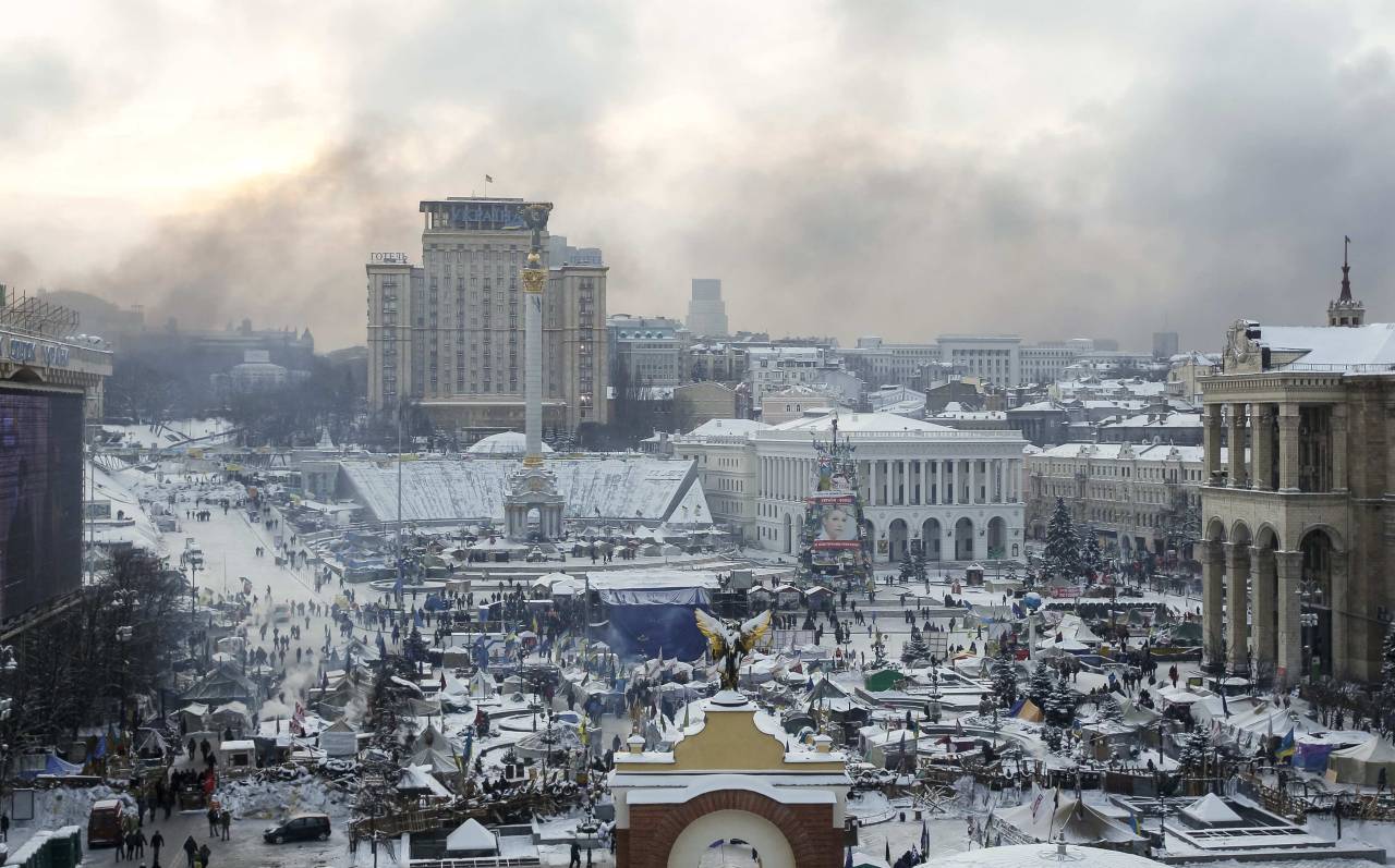 Anti-government protesters camped in Maidan Nezalezhnosti, Kiev, Ukraine on Jan. 23, 2014. Fête publique et citoyenneté