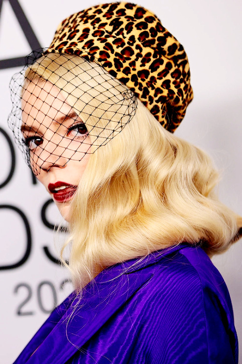 dinah-lance:Anya Taylor-Joy attends the 2021 CFDA Fashion Awards at The Grill Room
