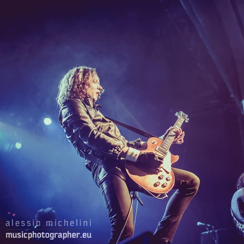 Riffing out Photo credit @alessiomicheliniphotography Venue @olympiatheatre Dublin, Ireland Nov 