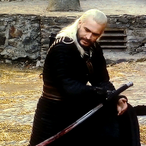 darkcrystals:Michal Zebrowski as Geralt of Rivia WIEDŹMIN - THE WITCHER 2001 | dir. Marek Brodzki