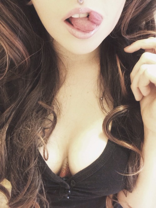 zalacelestine:  💕💋💕