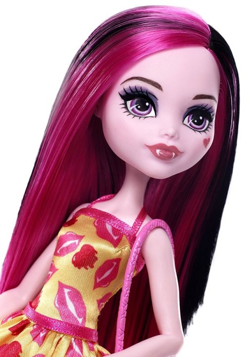 This new Lots-of-Looks Draculaura Doll has been listed on Amazon:Listing: Monster High Lots-of-Looks