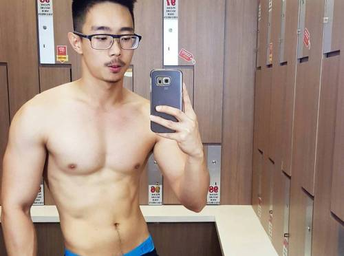 Porn merlionboys:  Not your regular guy next door, photos