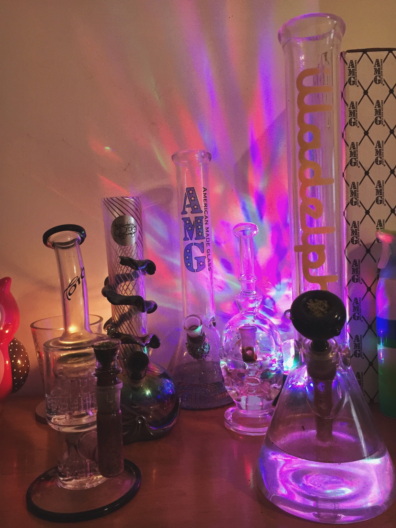 andthesorcerersstoned:  Which one first? 😍