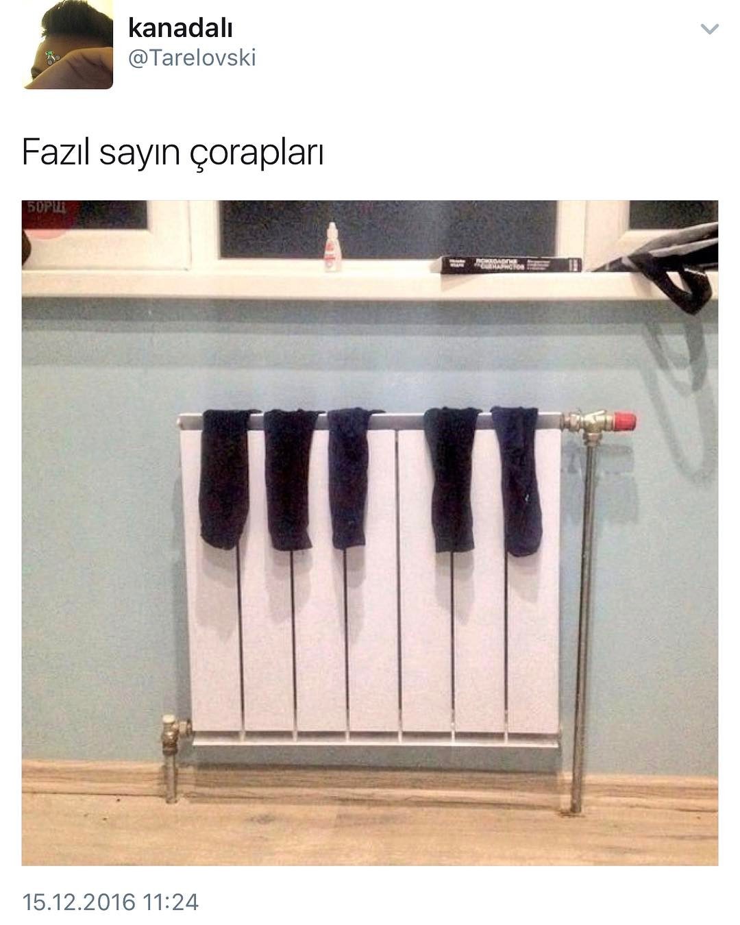 Fazıl Say'ın çorapları