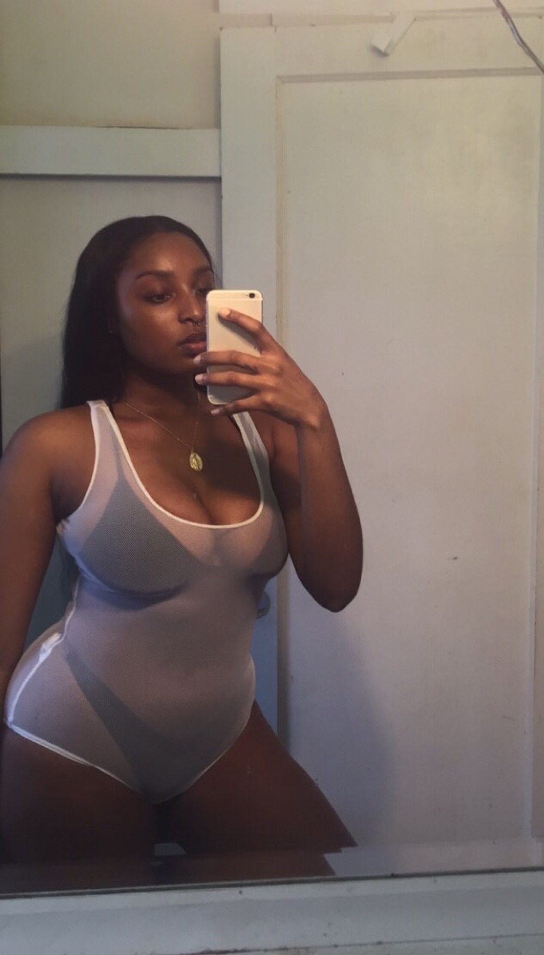 kokainekouture:  got the juice &amp; the squeeze.