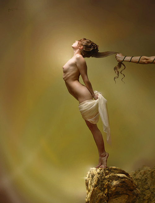 i-belong-2-daddy:  THIS is trust. This is where we are, baby girl. Daddy