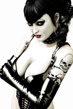 victorian-goth:Victorian Goth