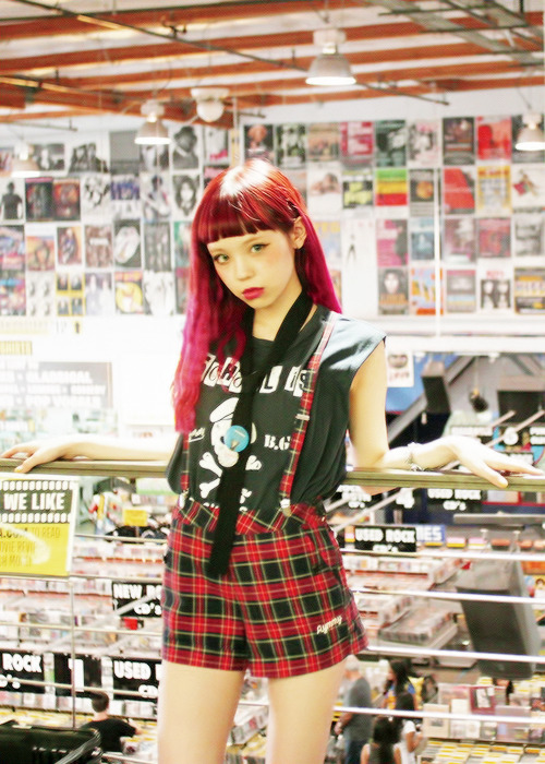 chicks with records.
