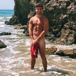 hotfamousmen:  Jake Miller