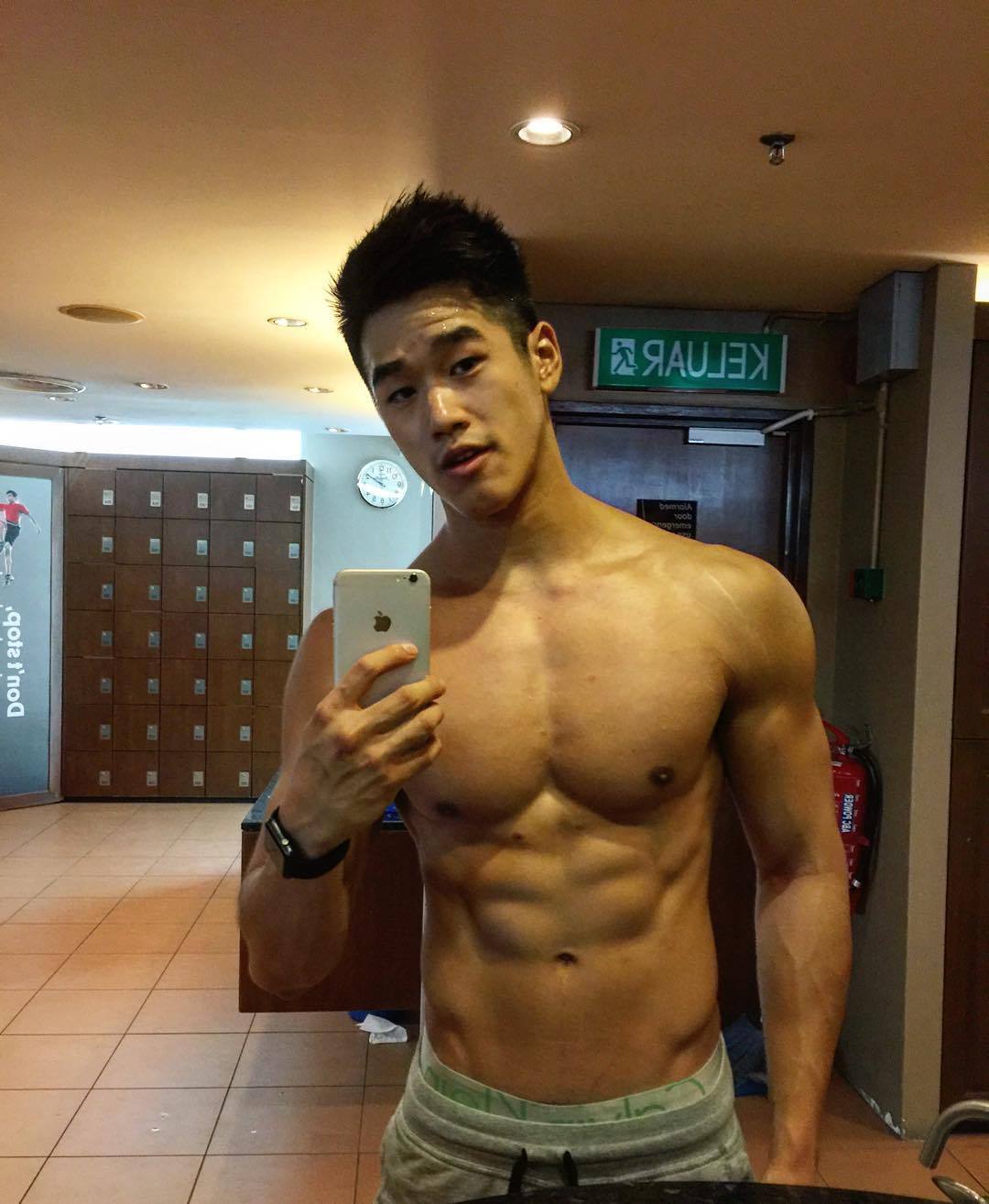 dailycuteboy.com