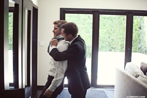 frombeirutwithlove:  fuckyeahcolbymelvin:  Engagement Photos~ Colbra (Colby Melvin and Brandon Brown) Photos by Gabriel Gastelum (preview here) and WDPhototINC.   Omg the superman thing :’((( 