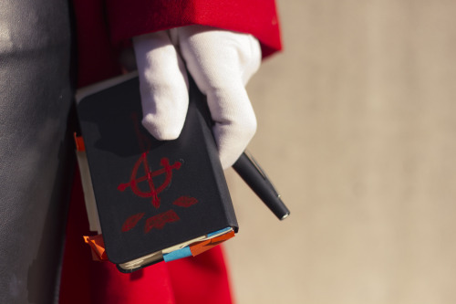 vantasticmess: vantasticmess: Edward Elric’s Alchemy Notebook Edward Elric | Photographer In F