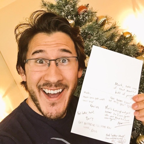 septicplier:Game Grumps gave Mark a get well soon card. Mark, hope you get well soon bro!Feel better
