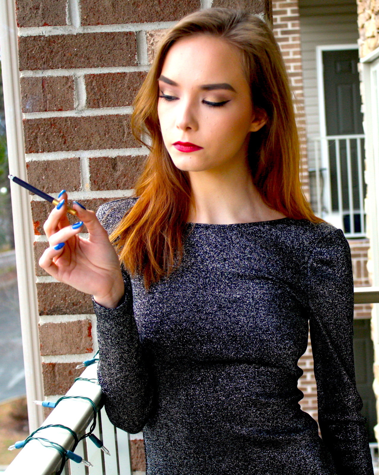 brookeandlacey:Lacey Nat Sherman Black &amp; Gold