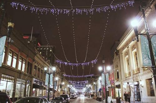 Thanks for tagging #LightUpTheWorld @agoodyearphoto! Here is #StephenAvenue in Canada. Show us your 