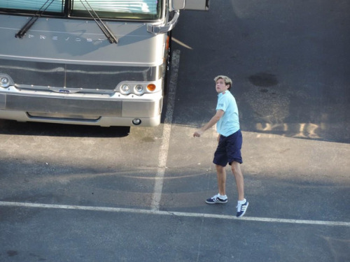 1ddaily-updates: Niall at the stadium, 14.08.14.