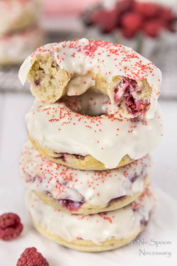 daily-deliciousness:  Raspberry vanilla baked