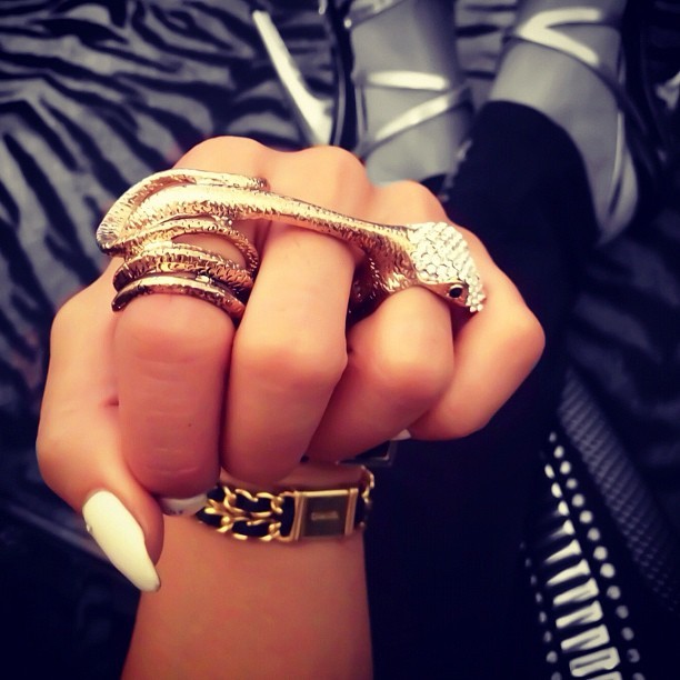 DREAM FASHION