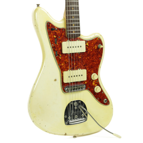 spacebeach23:1960 Fender Jazzmaster Olympic Whitefrom www.emeraldcityguitars.com/product/1960