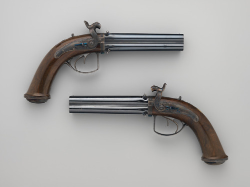 lesmiserablesfashions:Pair of pistols and accessories c. 1831 [x]