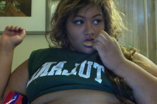 marfmellow:*eats cookies*…oh you want some?nahhhhh bye