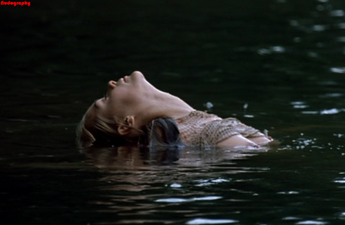 furiousgibbon:  Jaime King - Happy Campers (2001) [source] 