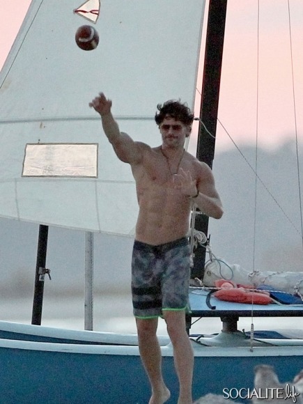   Shirtless Joe Manganiello Plays Football On The Beach For ‘Magic Mike XXL’