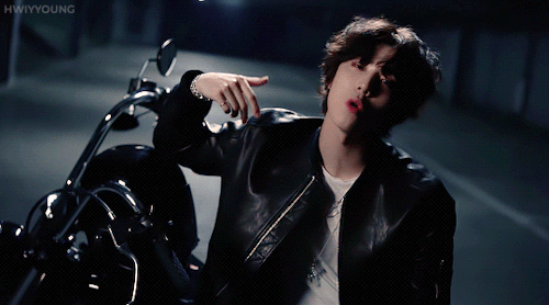 Hwiyoung .: Summer Breeze Mv